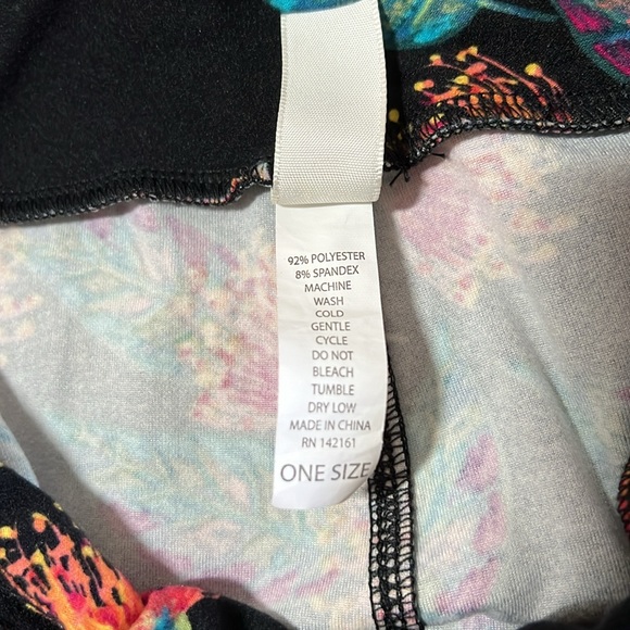 LuLaRoe tropical floral print leggings. One size. - Picture 5 of 5
